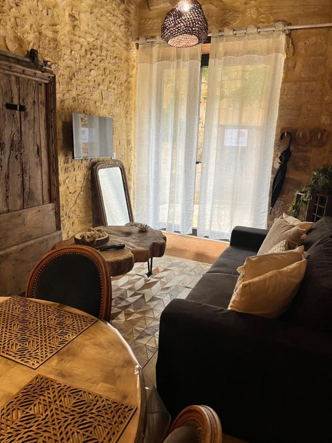Gite Le Medieval Сарла-ла-Канеда Екстер'єр фото